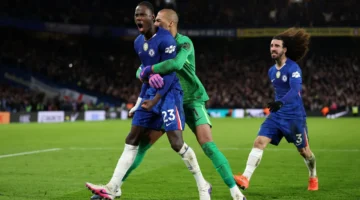 سخرية قوية.. مدافع تشيلسي يهاجم أريولا بعد مواجهة وست هام بالدوري الإنجليزي